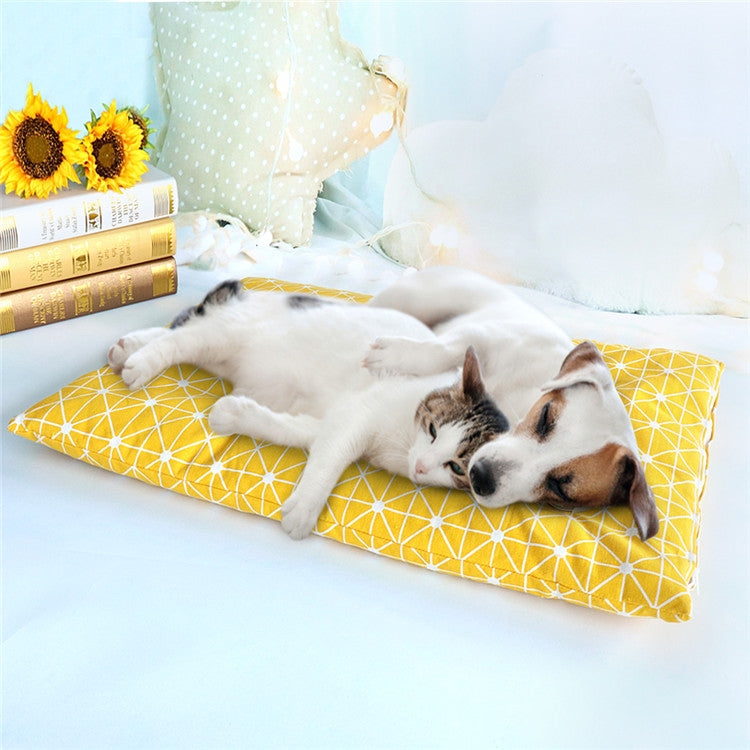 Winter Thick Warm Pet Sleeping Mat Cat Dog Sleeping Bed, Size:XL(Yellow)